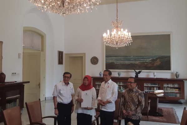 Surat Amnesti dari Jokowi Dianggap Paling Berharga, Baiq Nuril Akan Pajang di Dinding Rumah