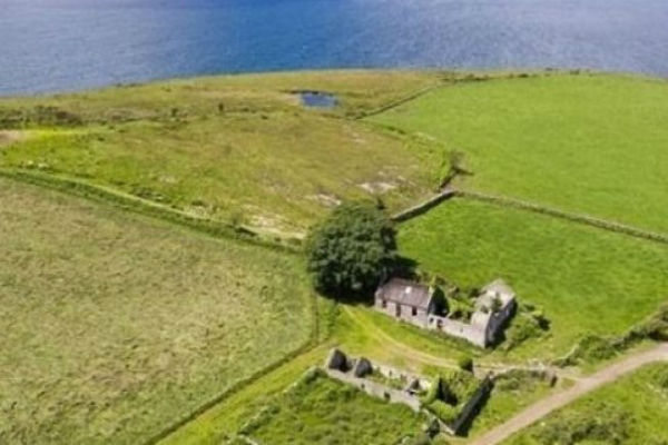 Pulau Indah dan Bersejarah di Skotlandia Dijual Murah