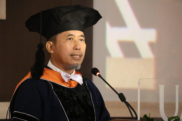 Dwi Sulisworo Dikukuhkan Sebagai Guru Besar UAD