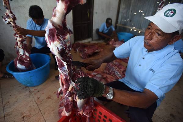 Ini Cara Sehat Konsumsi Daging Kurban, Mulai dari Penyembelihan hingga Pengolahan