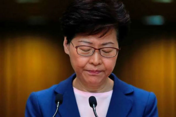 Jurnalis ke Pemimpin Hong Kong Carrie Lam saat Jumpa Pers: Kapan Anda Mati?