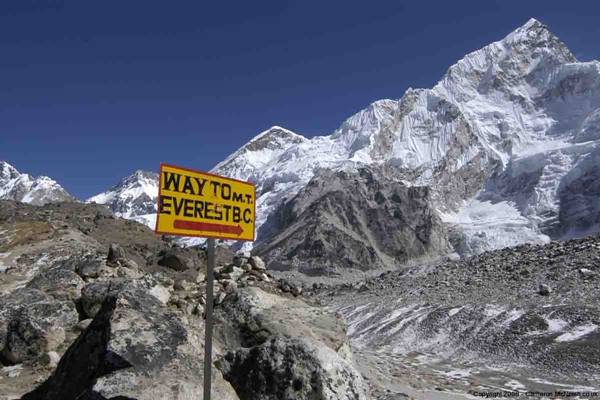 Nepal Tetapkan Aturan Baru Bagi Pendaki Everest