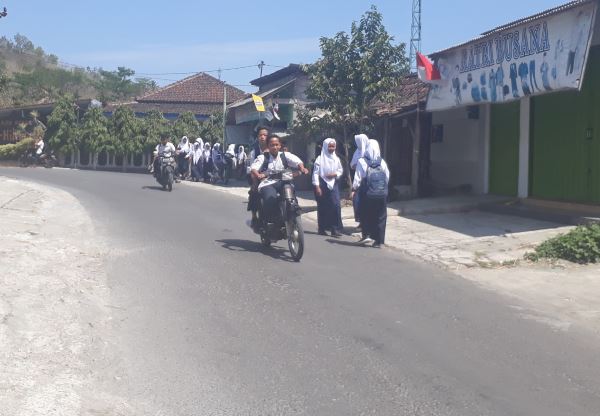 Banyak Siswa SMP Gunungkidul Naik Motor ke Sekolah, Ini Langkah Polres