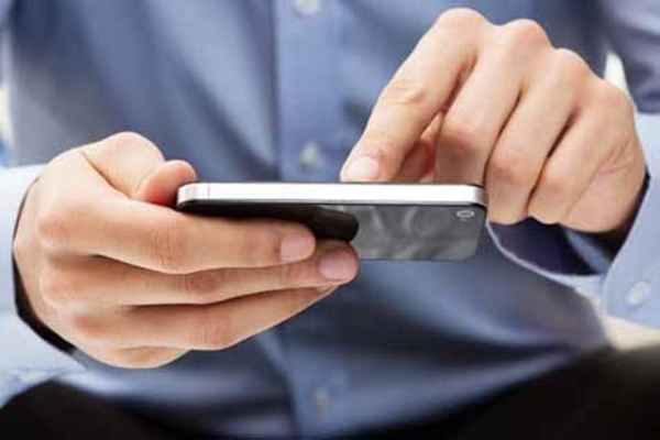 Telepon dan SMS di Jayapura Dimatikan, Warga Bingung Tak Bisa Beri Kabar ke Keluarga