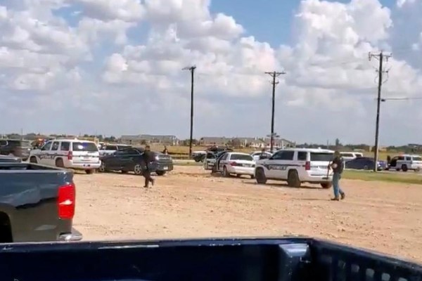 4 Tewas 21 Luka Akibat Penembakan di Texas Barat