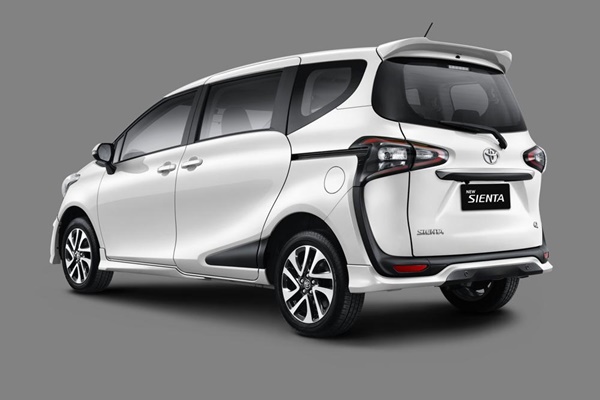 Toyota New Sienta Kini Lebih Segar, Seperti Ini Tampang dan Jeroannya
