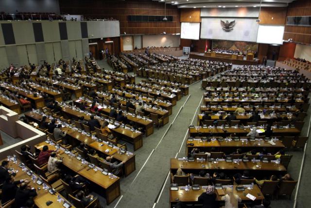  Rapat Paripurna DPR RI Masa Sidang Pertama Hanya Dihadiri 286 dari 560 Anggota