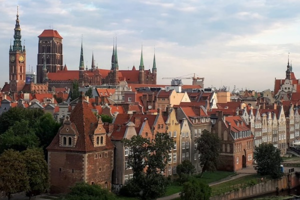 Ini 5 Alasan Sebaiknya Anda Pilih Liburan ke Polandia, Salah Satunya karena Murah