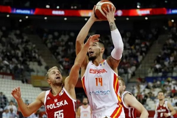 Piala Dunia Basket, Spanyol ke Semifinal, Hentikan Polandia