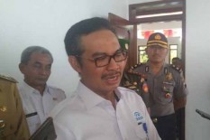 Hasto Wardoyo Bicara Kesehatan Reproduksi di Pengajian Cak Nun