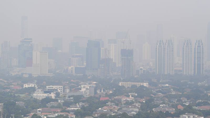 Udara Jakarta Tak Sehat di Selasa Pagi 