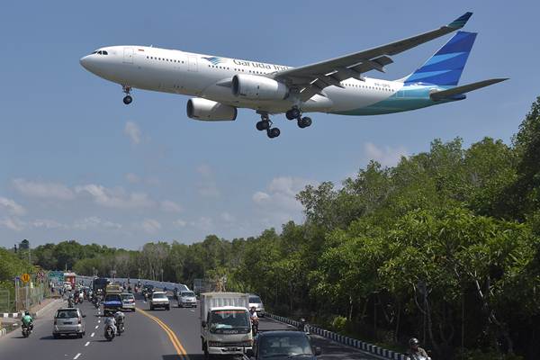 Garuda Alihkan Pendaratan di Bandara Karratha Demi Penumpang Kritis