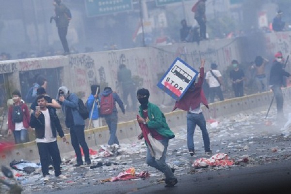 Korban Demo Mahasiswa di Bandung Capai 95 Orang