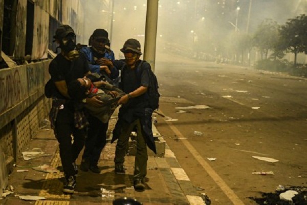 Komnas HAM Kritik Polisi yang Berlebihan dalam Menangani Demo Mahasiswa