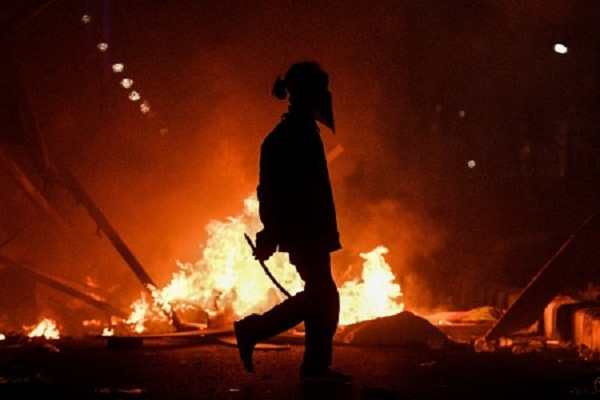 Polisi Klaim Tanpa Peluru saat Amankan Demonstrasi