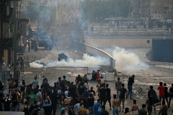 Dampak Kerusuhan, Pemerintah Irak Berlakukan Larangan Keluar Rumah di Baghdad