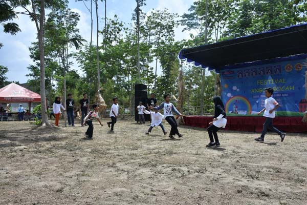 Festival Angon Bocah Dorong Terciptanya Dusun Ramah Anak