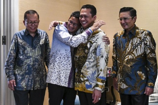 Sandiaga Akan Berikan Kritik dari Luar Pemerintahan