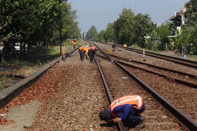 Tanahnya Terkena Proyek Jalur Kereta Bandara, Warga Kulonprogo Pasang Tarif Rp4 Juta per Meter