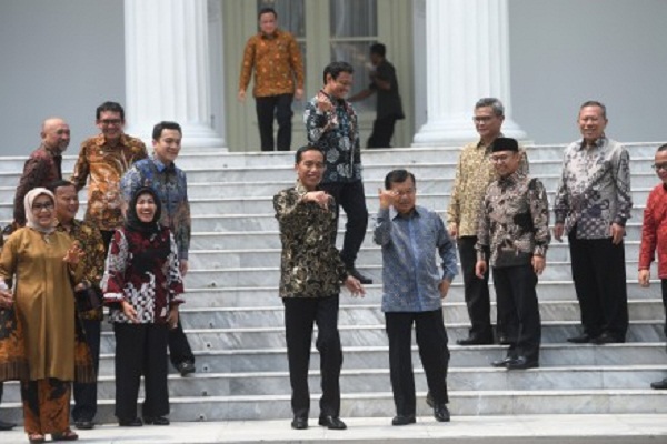 Jokowi: Susunan Kabinet Diumumkan Minggu Atau Senin, Bisa Juga Selasa