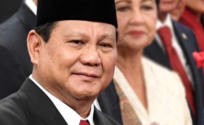 Sempat Menolak, Prabowo Akhirnya Terima Gaji Menteri