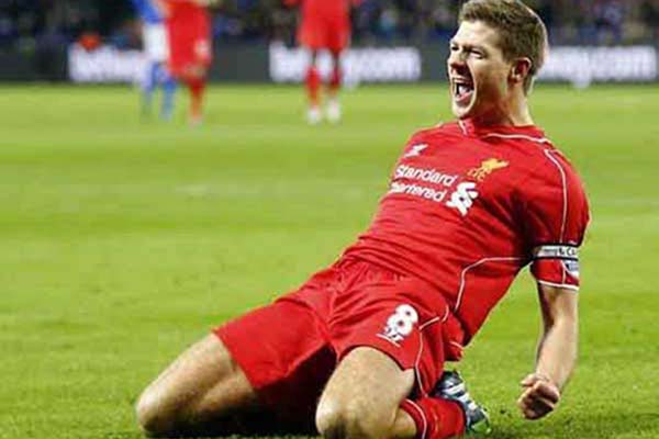 Carraggher Sebut Gerrard Layak Gantikan Klopp di Liverpool