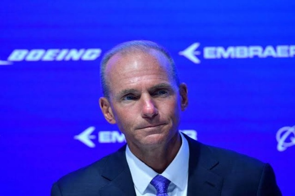 Mantan CEO Boeing Tak Dapat Bonus karena Perusahaan Banjir Kritikan 
