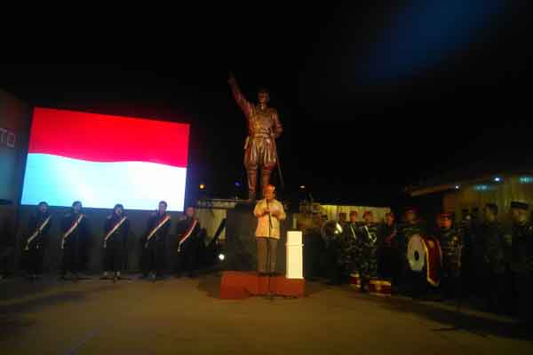Menhan Prabowo Subianto Resmikan Patung Panglima Besar Sudirman di Ringroad Barat