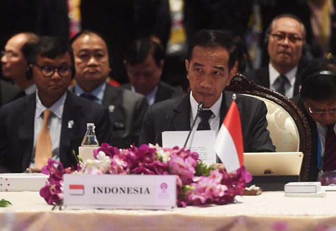Jokowi Ingin Tiru Amerika Serikat dalam Menyederhanakan Regulasi