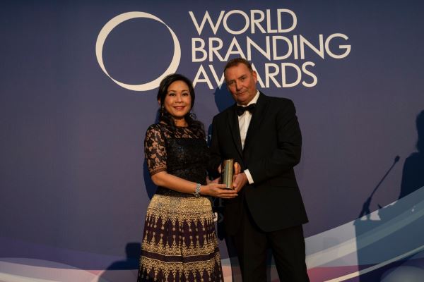 Bluebird Raih Brand of the Year dalam World Branding Awards di London