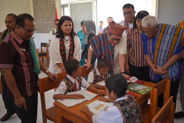 YPA-MDR Resmikan 3 Gedung Sekolah di Kupang & Mulai Bangun Serta Renovasi 8 Gedung Sekolah di Rote Ndao