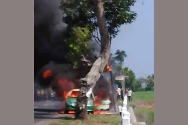 Viral Video Mobil Terbakar di JJLS, Ternyata Akibat Korsleting Listrik