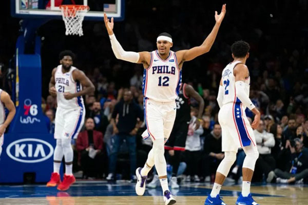 Gasak Juara Bertahan, 76ers Masih Sempurna