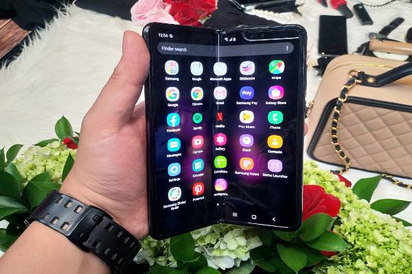 Preorder di Indonesia, Ponsel Lipat Samsung Galaxy Fold Terjual Habis