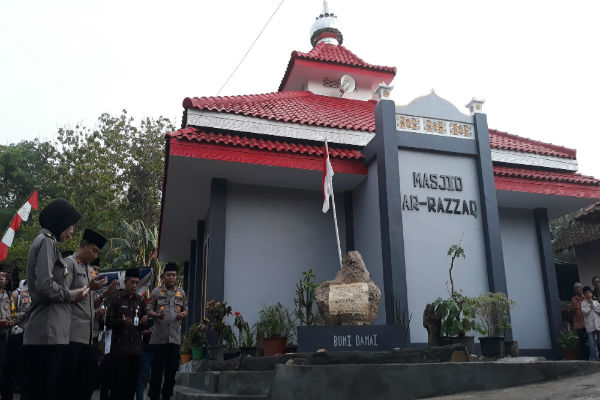 Akhiri Masa Tugas, Kapolda Resmikan Masjid di Karangmojo