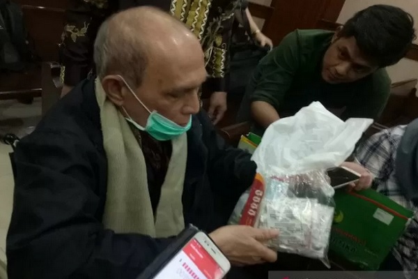 Dituduh Rekayasa Kasus Kivlan Zein, Wiranto: Sudah di Pengadilan Kok
