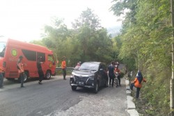 LIBUR NATAL: Sudah Ratusan Kendaraan Gagal Menanjak di Jalur Cinomati