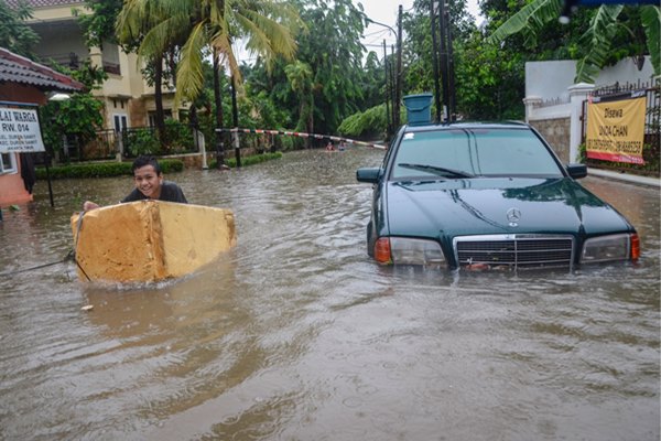 19.000 Orang Mengungsi akibat Banjir Jakarta