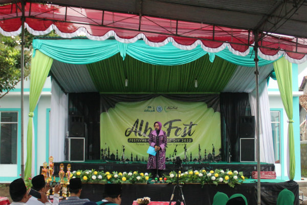 Festival Hadrah Se-DIY Digelar di Ponpes Albarokah