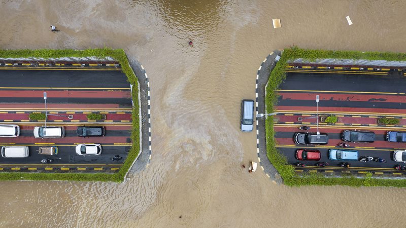 Ini Perbandingan Anggaran Balap Formula E dengan Penanganan Banjir Jakarta 