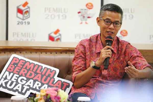 Resmi Ditahan KPK, Komisioner Wahyu Setiawan: Saya Minta Maaf