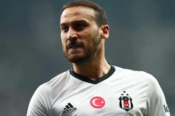 Crystal Palace Rekrut Striker Turki Cenk Tosun dari Everton