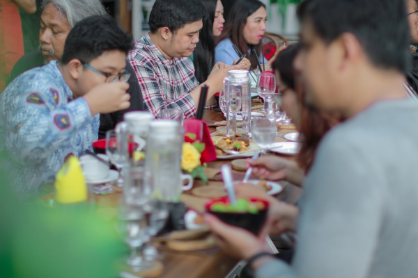 101 Hadirkan Dinner Imlekan