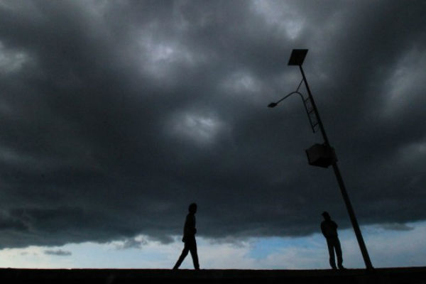 BMKG DIY Ingatkan Potensi Hujan Disertai Petir dan Angin Kencang Hari Ini