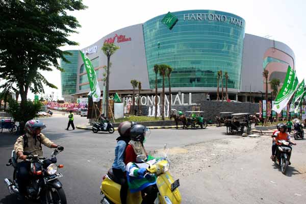 Hartono Mall Ajak Pedagang Keliling hingga Petugas Kebersihan Rayakan Valentine Day