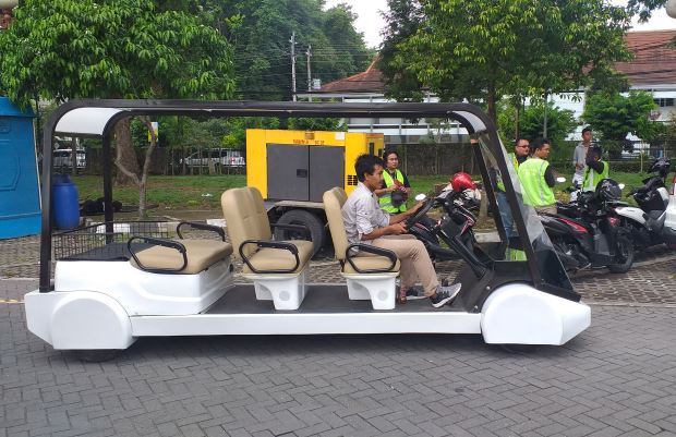 Mobil Listrik Buatan UGM Akan Layani Penumpang di Bandara Kulonprogo