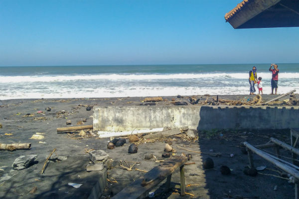 Jelang Akhir Pekan, BMKG Berikan Peringatan Dini Potensi Gelombang Tinggi Pantai Selatan