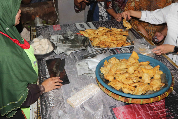 Provinsi yang Orangnya Paling Suka Makan Gorengan, Jawa Tengah Nomor 1, DIY Nomor 3