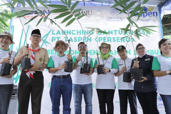 Mengukir Asa dari Hutan Bambu Wanagama Bersama Taspen