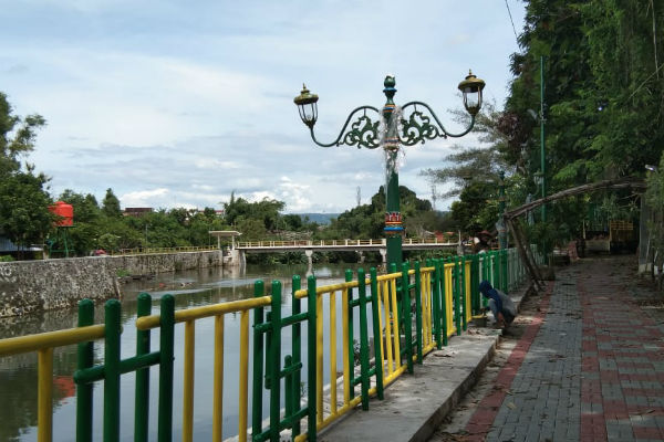 Wisata Air Taman Pleredan Kali Gajahwong Bersiap Jadi Wisata Malam